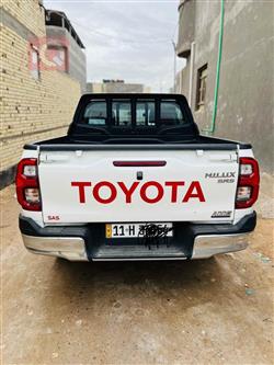 تۆیۆتا هایلۆکس